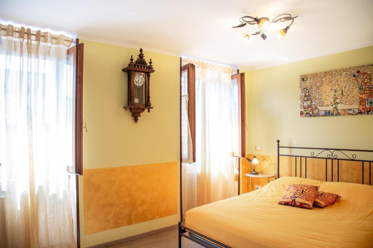 Klimt House * Torri Del Benaco