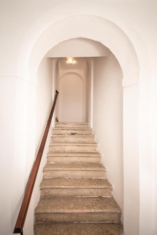 Klimt House * Torri Del Benaco